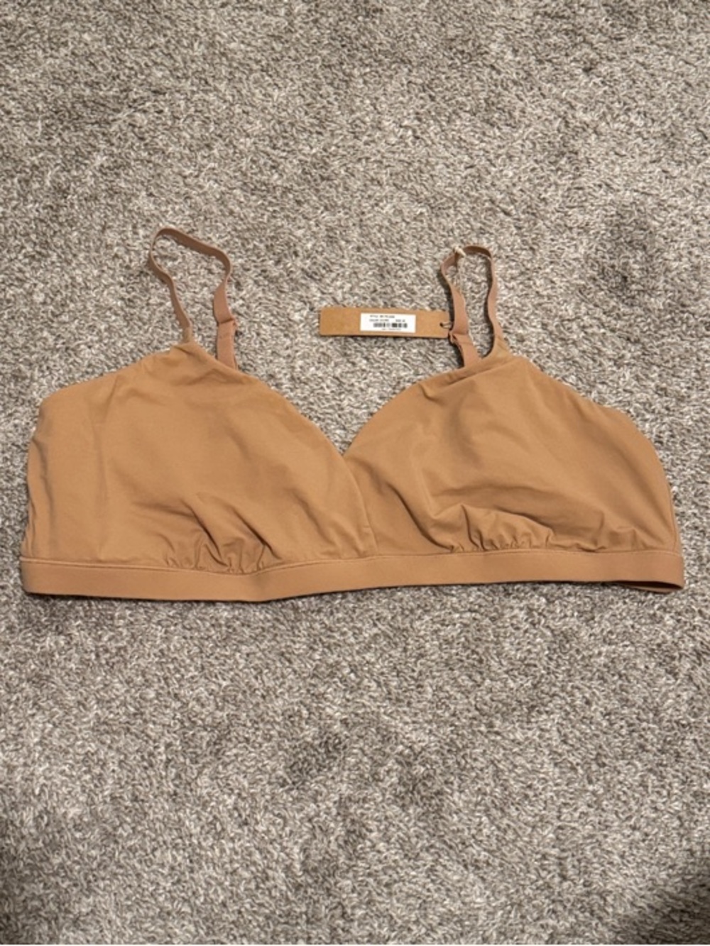 FITS EVERYBODY
Crossover Bralette